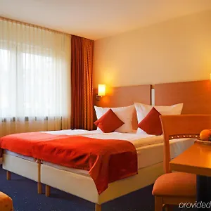 Favored Plaza Hotel Francoforte sul Meno